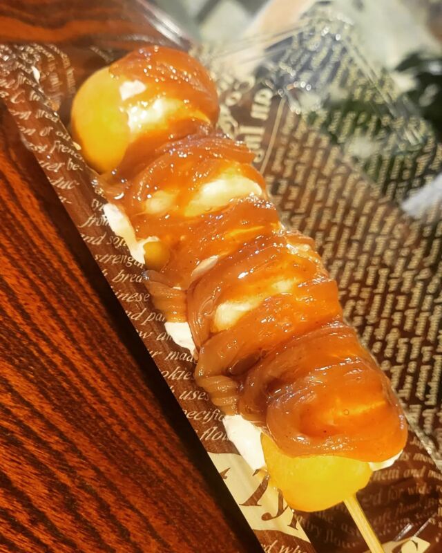 新スイーツメニュー🎵ドーナツボール串❗
本日も木更津道の駅　うまくたの里さまにて出店中❗

春よこい😍

#うまくたの里 
#時代家88キッチンカー
#ドーナツ